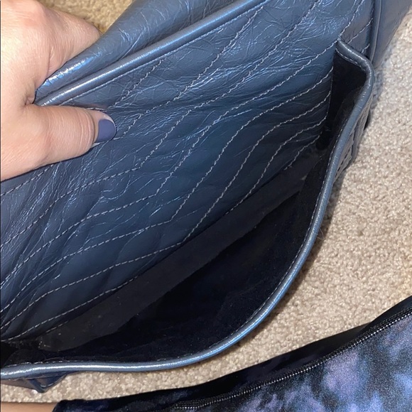 Authentic new YSL crossbody - large Nikki - Picture 11 of 13